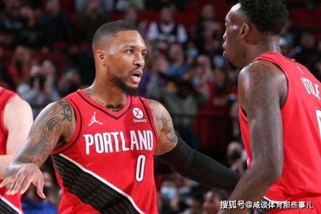 包含76人翻盘黄蜂，利拉德三分雨点燃全场的词条