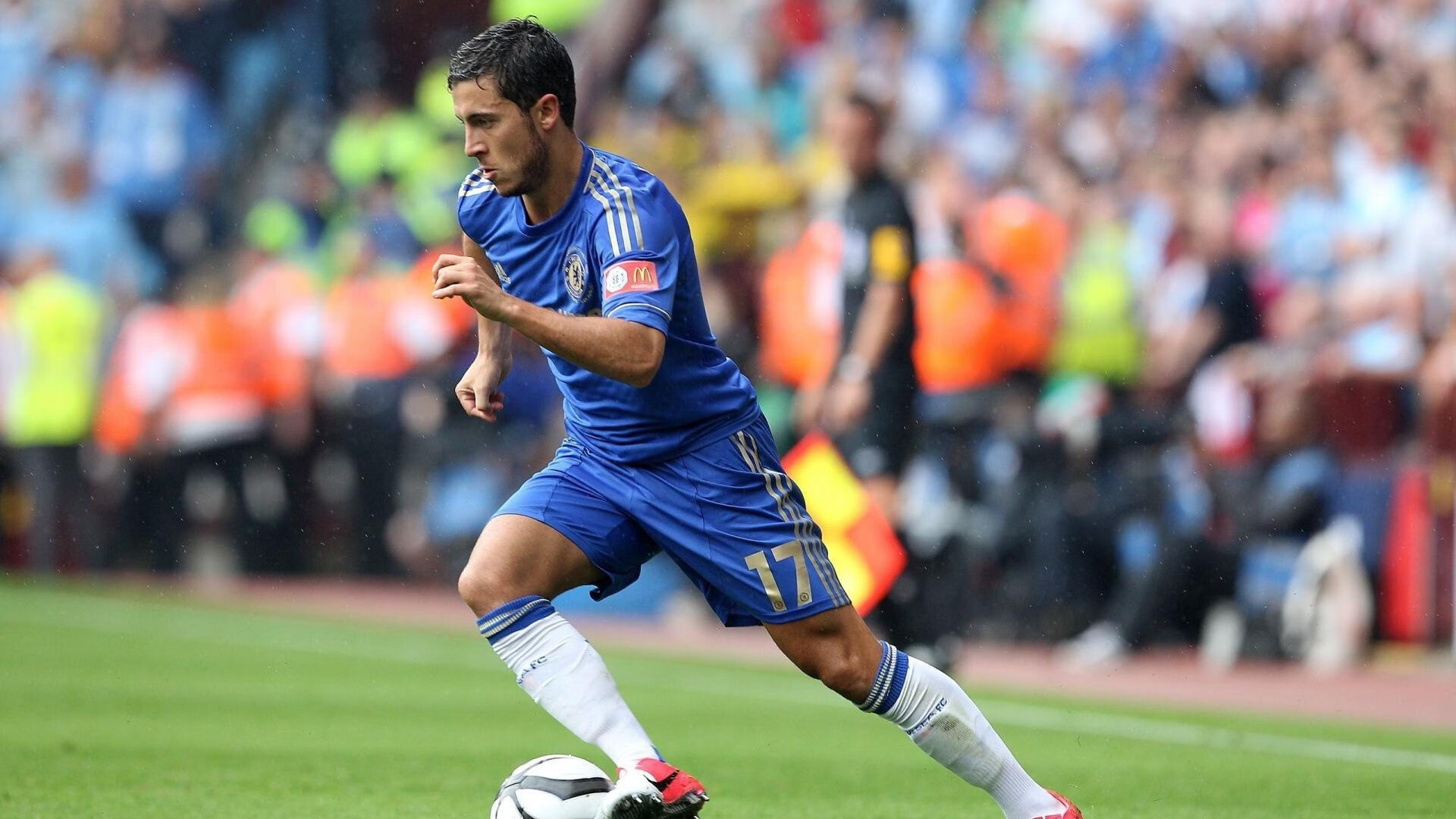 火箭封锁马刺,F1年度争冠的战术隐喻