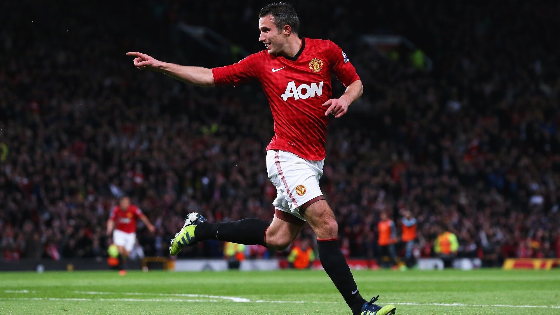 绝境中的引擎咆哮，威廉姆斯惊天翻盘哈斯，周冠宇生涯高光时刻照亮F1赛场